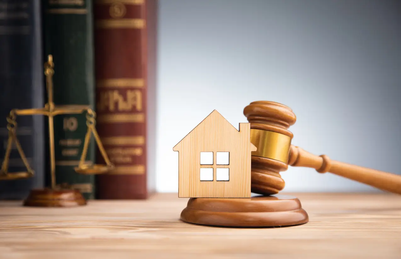 Mastering Property Dynamics: Navigating Real Estate Trends & Laws